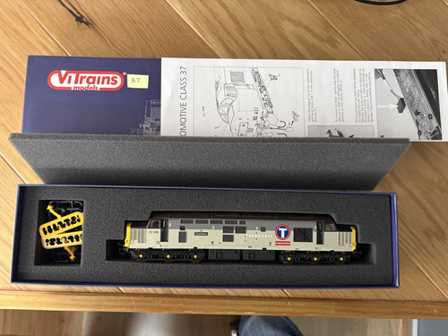 Vitrains gauge v2024 - 'oo',